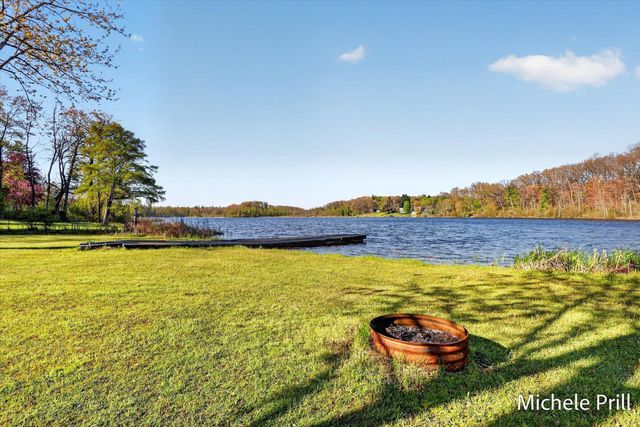 937 Bruce Drive, Yankee Springs Twp, MI 49333