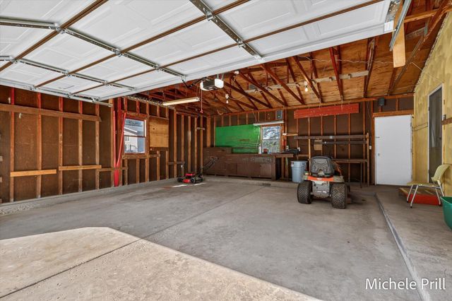 937 Bruce Drive, Yankee Springs Twp, MI 49333