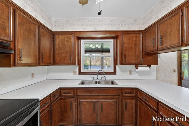 937 Bruce Drive, Yankee Springs Twp, MI 49333
