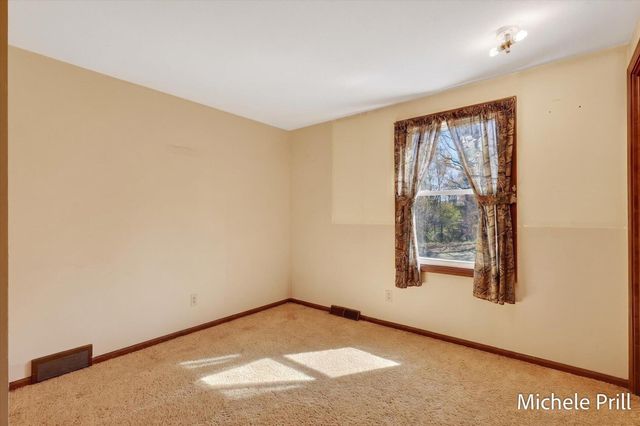 937 Bruce Drive, Yankee Springs Twp, MI 49333