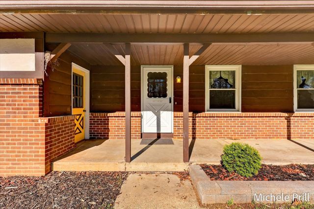 937 Bruce Drive, Yankee Springs Twp, MI 49333