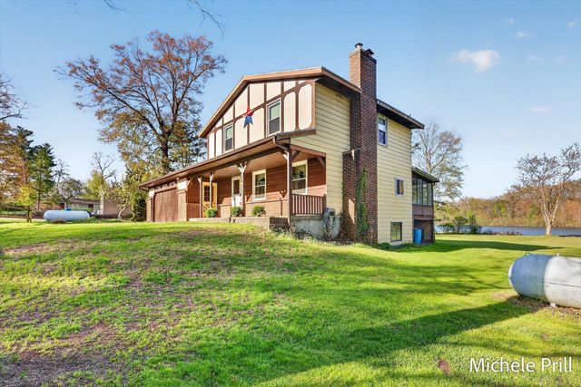937 Bruce Drive, Yankee Springs Twp, MI 49333