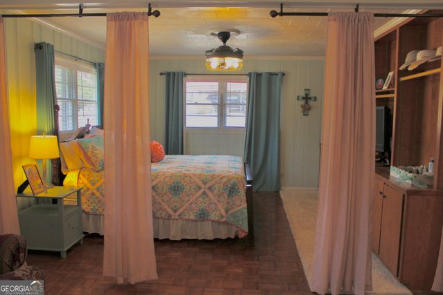 1800 Malco Drive, West Point, GA 31833