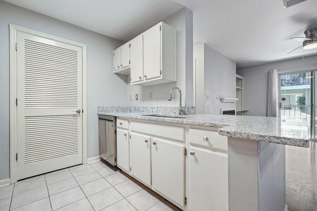 305 Granville Court, Atlanta, GA 30328