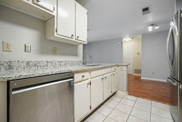 305 Granville Court, Atlanta, GA 30328
