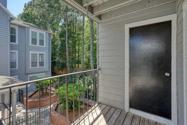 305 Granville Court, Atlanta, GA 30328