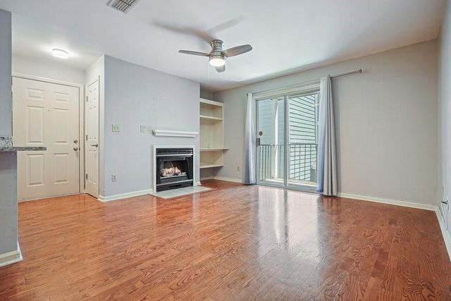 305 Granville Court, Atlanta, GA 30328