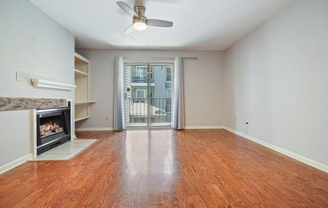 305 Granville Court, Atlanta, GA 30328