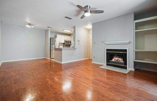 305 Granville Court, Atlanta, GA 30328