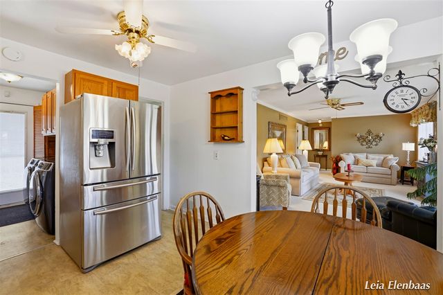 4612 13 Mile Road, Rockford, MI 49341