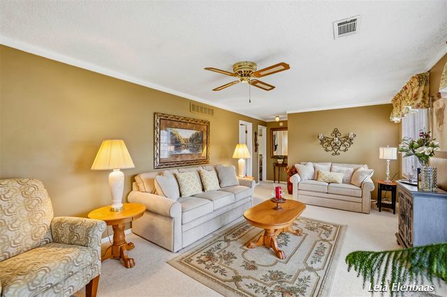 4612 13 Mile Road, Rockford, MI 49341