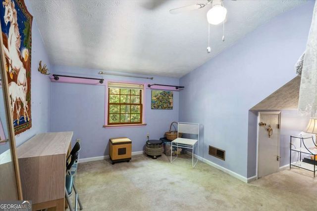 125 Clarkewoods Road, Athens, GA 30607