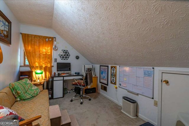 125 Clarkewoods Road, Athens, GA 30607