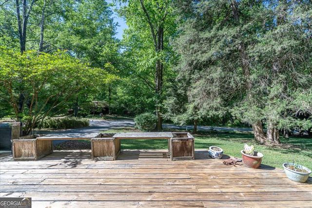 125 Clarkewoods Road, Athens, GA 30607