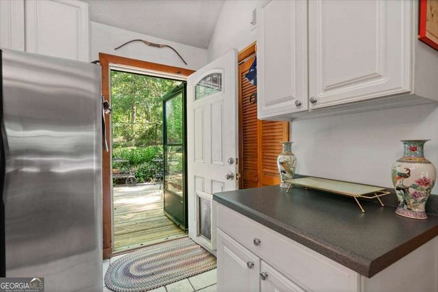 125 Clarkewoods Road, Athens, GA 30607