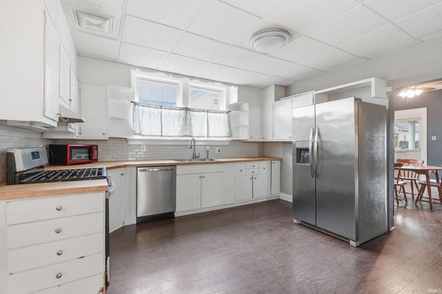 705 Riverside Avenue, Fort Wayne, IN 46805