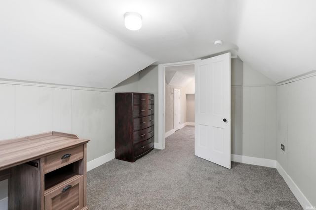 705 Riverside Avenue, Fort Wayne, IN 46805