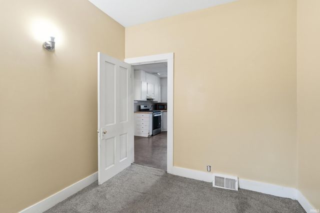 705 Riverside Avenue, Fort Wayne, IN 46805