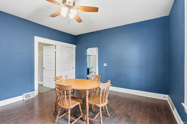 705 Riverside Avenue, Fort Wayne, IN 46805