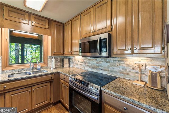 117 Falcon Heights Lane, Big Canoe, GA 30143