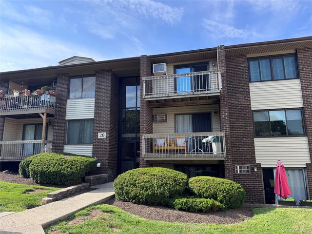 206 Country Club Lane, Pomona, NY 10970