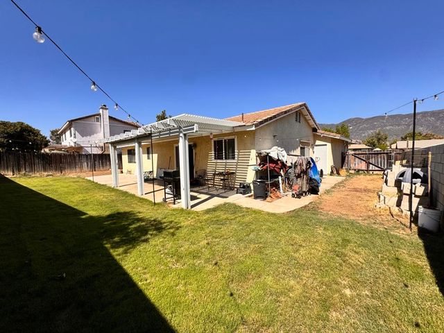 1549 Teton Street, San Bernardino, CA 92407