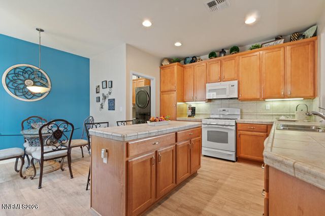 455 Dartmoor Court, Reno, NV 89521