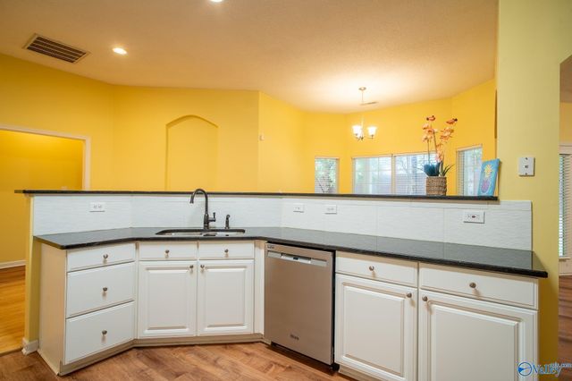 216 N Horseshoe Bend, Madison, AL 35758