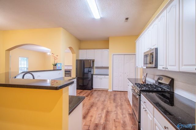 216 N Horseshoe Bend, Madison, AL 35758