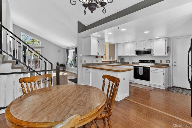 7961 Jared Way, Littleton, CO 80125