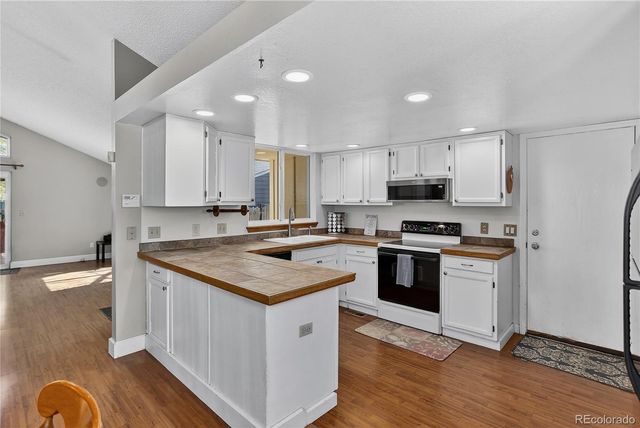 7961 Jared Way, Littleton, CO 80125