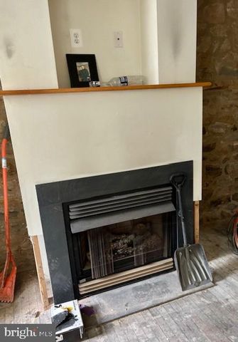 125 W 2ND ST, Bridgeport, PA 19405
