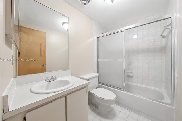 631 SW 88th Ct, Miami, FL 33174