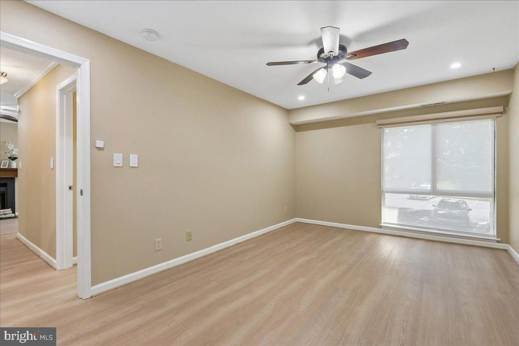 Image 18 of property listing at 6005 MAJORS LN #5 O29, Columbia, MD 21045