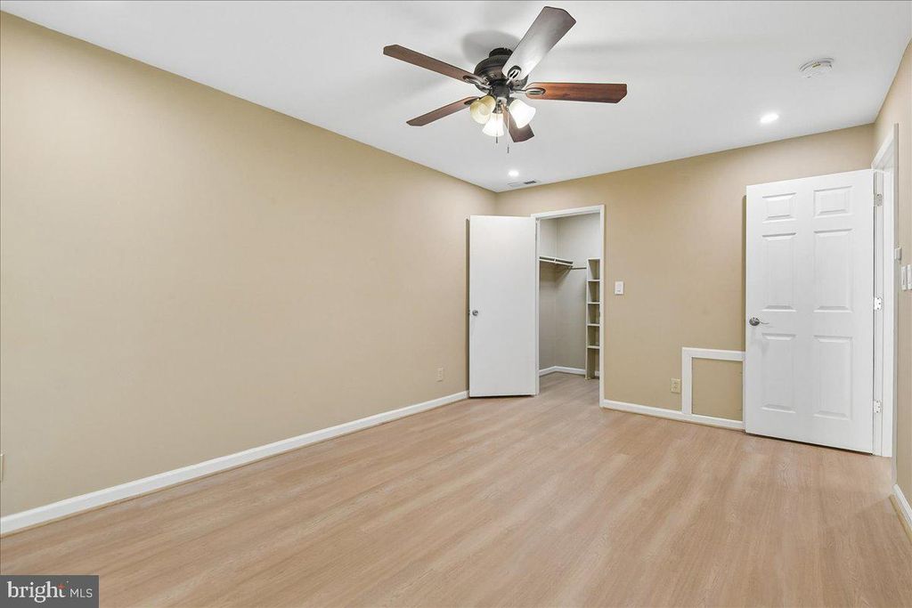 Image 19 of property listing at 6005 MAJORS LN #5 O29, Columbia, MD 21045