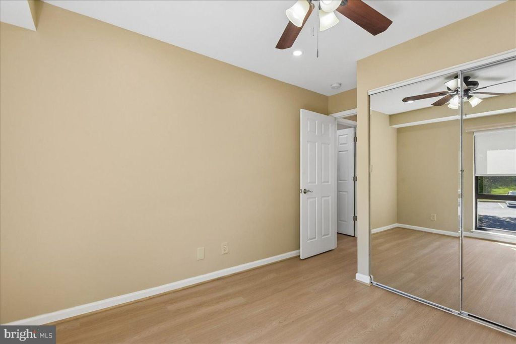 Image 26 of property listing at 6005 MAJORS LN #5 O29, Columbia, MD 21045