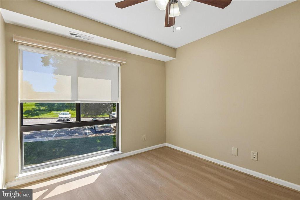 Image 27 of property listing at 6005 MAJORS LN #5 O29, Columbia, MD 21045