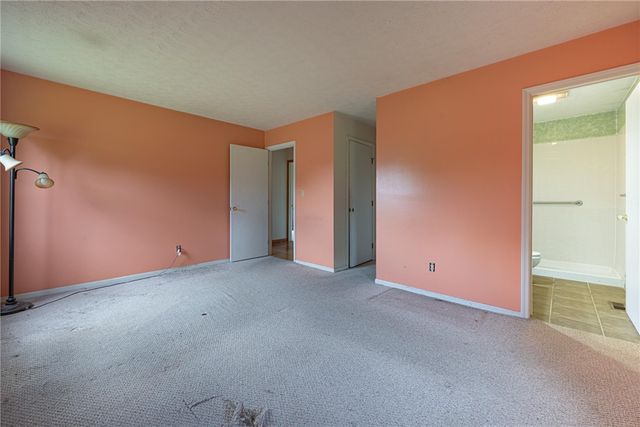 9905 Shawnee Trail, Centerville, OH 45458