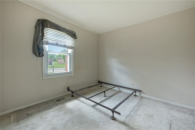 9905 Shawnee Trail, Centerville, OH 45458