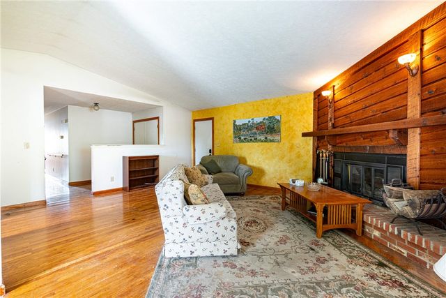 9905 Shawnee Trail, Centerville, OH 45458