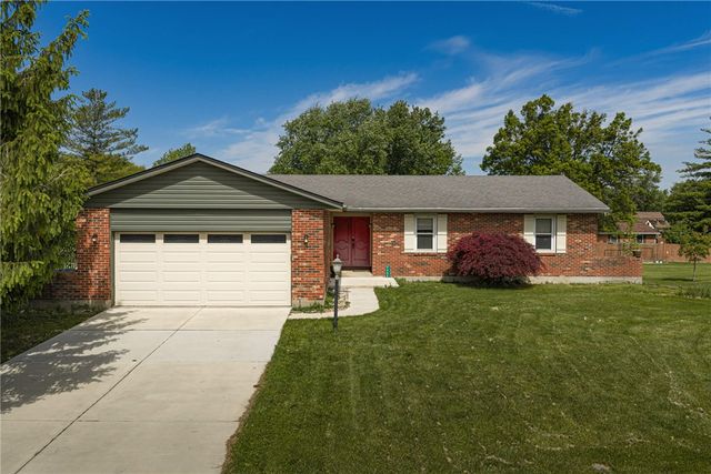 9905 Shawnee Trail, Centerville, OH 45458