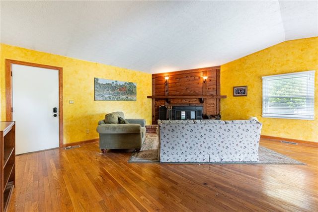 9905 Shawnee Trail, Centerville, OH 45458