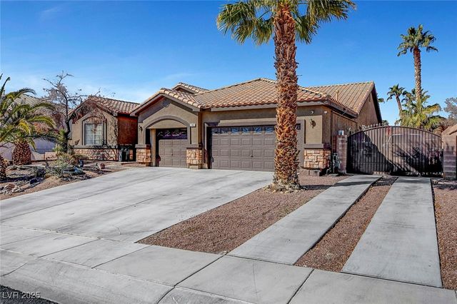 563 Moon Chase Street, Las Vegas, NV 89110