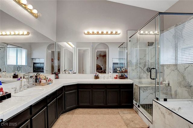 563 Moon Chase Street, Las Vegas, NV 89110