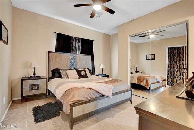 563 Moon Chase Street, Las Vegas, NV 89110