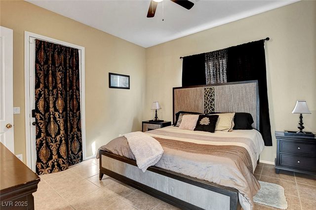 563 Moon Chase Street, Las Vegas, NV 89110