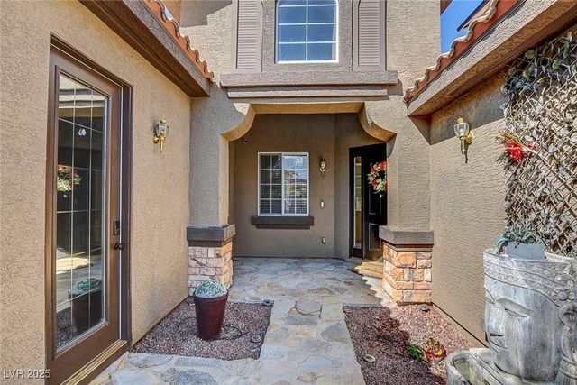 563 Moon Chase Street, Las Vegas, NV 89110