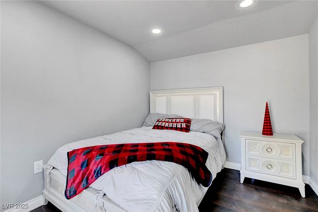 563 Moon Chase Street, Las Vegas, NV 89110