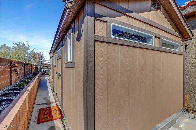 563 Moon Chase Street, Las Vegas, NV 89110