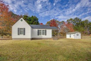 8 Jackson Road, Porterdale, GA 30016